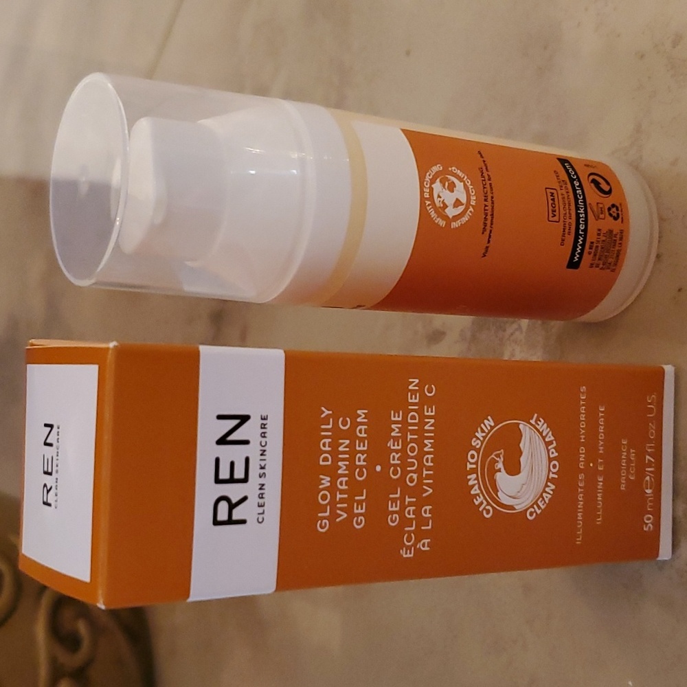 Vitamin C Daily Glow Cream